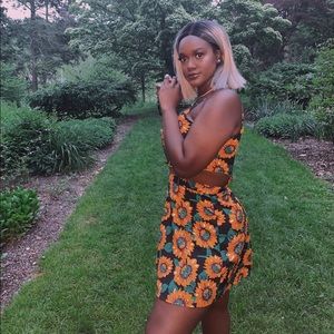 Flower pattern two piece set dress